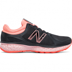 New Balance W720LO4. Obuwie sportowe damskie marki New Balance. W wyprzedaży za 199.99 zł.