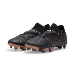 Buty piłkarskie męskie Puma Future 7 Ultimate Fg ag. Brązowe buty sportowe męskie Puma, bez zapięcia, do piłki nożnej. W wyprzedaży za 713.95 zł.