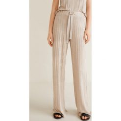 Mango - Spodnie Sand. Legginsy damskie Mango. Za 139.90 zł.