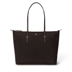 Torebka LAUREN RALPH LAUREN. Brązowe torebki do ręki damskie Lauren Ralph Lauren, bez wzorów, klasyczne, bez dodatków. Za 639.99 zł.