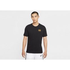 Koszulka męska nike lebron james 'strive for greatness' dri-fit tee black. Czarne koszulki sportowe męskie Nike, m, bez wzorów, bez kołnierzyka, bez ramiączek, do biegania, dri-fit (nike). Za 139.00 zł.