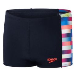 Cyfrowe Spodenki Kąpielowe Dla Chłopców. Czerwone kąpielówki dla chłopców Speedo, bez wzorów, z materiału. Za 87.99 zł.