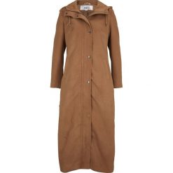 Długi płaszcz z materiału w optyce wełny. Czarne kurtki damskie bonprix, bez wzorów, z wełny, długie, z kapturem. Za 349.99 zł.