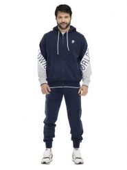Bluza z kaptur na co dzień na siłownię. Czarne bluzy męskie LEONE 1947 APPAREL, xs, bez wzorów, z dresówki, bez kaptura, na fitness i siłownię. Za 147.31 zł.