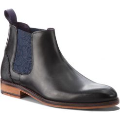 Sztyblety TED BAKER - Camroon 4 9-15102 Lthr Am Black. Czarne botki męskie Ted Baker, z materiału. Za 889.00 zł.
