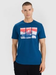 4F T-shirt regular z nadrukiem męski - turkusowy L. Niebieskie koszulki sportowe męskie 4f, l, bez wzorów, z bawełny, klasyczne, bez kołnierzyka. Za 69.99 zł.