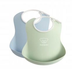 BabyBjorn BabyBjörn Small Baby śliniak, 2 szt., Powder Green / Powder Blue (052045). Niebieskie śliniaki dla dzieci BABYBJORN, bez wzorów. Za 118.54 zł.