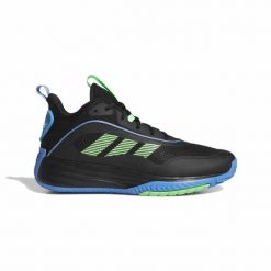 Buty do koszykówki adidas Ownthegame 3.0. Czarne buty sportowe męskie Adidas, bez zapięcia, do biegania. Za 376.50 zł.