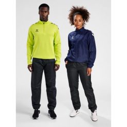 Spodnie do biegania Hummel All-weather. Czarne spodnie sportowe męskie Hummel, m, bez wzorów, z elastanu, do biegania. Za 232.00 zł.