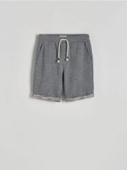 Strukturalne szorty regular - granatowy. Niebieskie szorty męskie Reserved, l, bez wzorów, z dzianiny. W wyprzedaży za 49.99 zł.