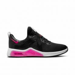 Obuwie Sportowe Damskie Nike Air Max Bella TR 5 Czarny. Czarne obuwie sportowe damskie Nike, bez wzorów, z materiału, do biegania, nike air max. Za 491.00 zł.