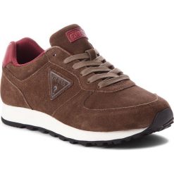 Sneakersy GUESS - FMCRL3 SUE12 GREY. Półbuty na co dzień męskie marki Guess. W wyprzedaży za 249.00 zł.