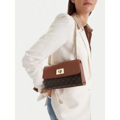 Torebka Nine West. Brązowe kopertówki damskie Nine West, bez wzorów, bez dodatków. Za 179.99 zł.
