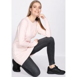 Różowa Tunika Unclouded. Sukienki damskie marki Born2be. Za 54.99 zł.