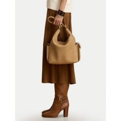 Torebka LAUREN RALPH LAUREN. Brązowe torebki do ręki damskie Lauren Ralph Lauren, bez wzorów, klasyczne, bez dodatków. Za 2,399.00 zł.