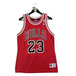 Second life - Koszulka męska Champion NBA Chicago Bulls 23 - Stan bardzo dobry. Czerwone koszulki sportowe męskie Champion, l, bez wzorów, z materiału, bez kołnierzyka, bez ramiączek, do koszykówki. Za 638.96 zł.