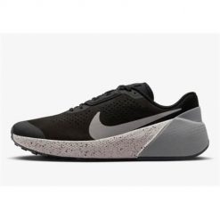 Buty treningowe męskie Nike Air Zoom. Czarne buty sportowe męskie Nike, z gumy, bez zapięcia, na fitness i siłownię. Za 526.00 zł.