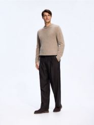 Sweter z dodatkiem wełny z alpaki - beżowy. Brązowe swetry przez głowę męskie Reserved, l, bez wzorów, z dzianiny, bez kołnierzyka. Za 279.99 zł.