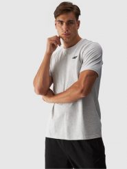4F T-shirt regular gładki męski - szary M. Szare koszulki sportowe męskie 4f, m, bez wzorów, z bawełny, bez kołnierzyka, bez ramiączek. W wyprzedaży za 39.99 zł.
