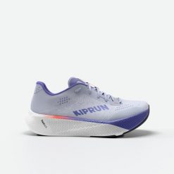Buty do biegania męskie Kiprun Kipride. Białe buty sportowe męskie KIPRUN, bez zapięcia, do biegania. Za 499.99 zł.