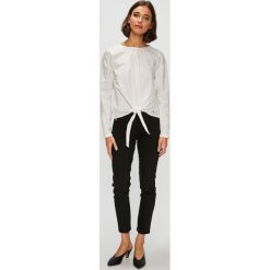 Tommy Hilfiger - Bluzka. Bluzki damskie marki Tommy Hilfiger. W wyprzedaży za 199.90 zł.