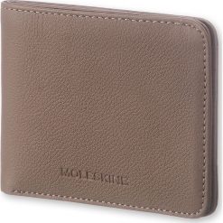 Portfel Moleskine Horizontal Wallet Lineage taupe. Portfele męskie marki Moleskine. Za 260.00 zł.