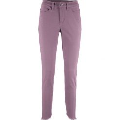 Dżinsy "authentik-stretch" SKINNY bonprix matowy lawendowy. Fioletowe jeansy damskie bonprix. Za 59.99 zł.