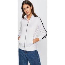 Armani Exchange - Bluza. Czarne bluzy damskie Armani Exchange, l, bez wzorów, z dzianiny, bez kaptura. W wyprzedaży za 479.90 zł.