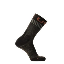 Skarpety trekkingowe UYN Trekking One All Season Mid Socks. Brązowe skarpety męskie UYN, bez wzorów. Za 119.99 zł.
