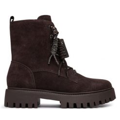 Trapery Guess. Brązowe śniegowce i trapery damskie Guess. Za 674.99 zł.