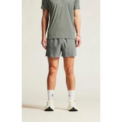 Szorty Craft Essence 2. Niebieskie szorty męskie 4M, na lato, m, bez wzorów. Za 188.00 zł.