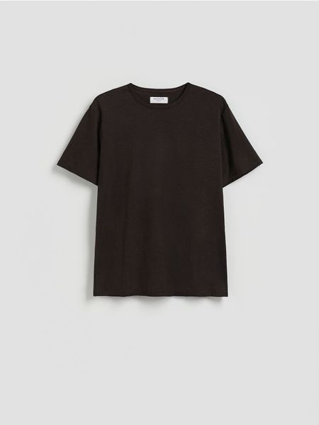 T-shirt regular z lnem - brązowy. Brązowe t-shirty męskie Reserved, l, bez wzorów, z bawełny, bez kołnierzyka. Za 99.99 zł.