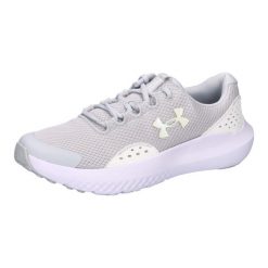 Biegowe buty dla dziewczyn podstawówki Under Armour Surge 4. Białe buty sportowe dziewczęce Under Armour, bez wzorów, bez zapięcia, do biegania. Za 232.50 zł.