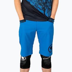 Spodenki rowerowe męskie Endura Singletrack Lite Short Std electric blue. Niebieskie buty sportowe męskie ENDURA, bez zapięcia, rowerowe. Za 231.00 zł.