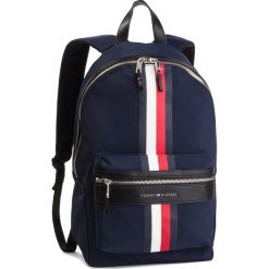 Plecak TOMMY HILFIGER - Elevated Backpack Stripe AM0AM04421 413. Plecaki damskie marki Tommy Hilfiger. Za 579.00 zł.