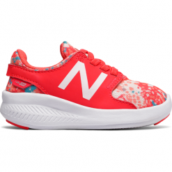 New Balance KACSTMDI. Buty sportowe chłopięce marki New Balance. W wyprzedaży za 69.99 zł.