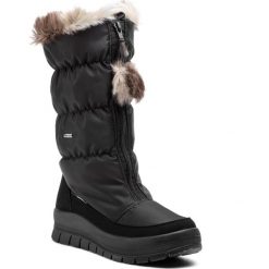 Śniegowce MANITU - 991174 Schwarz 1. Czarne kozaki damskie Manitu, z materiału. W wyprzedaży za 289.00 zł.