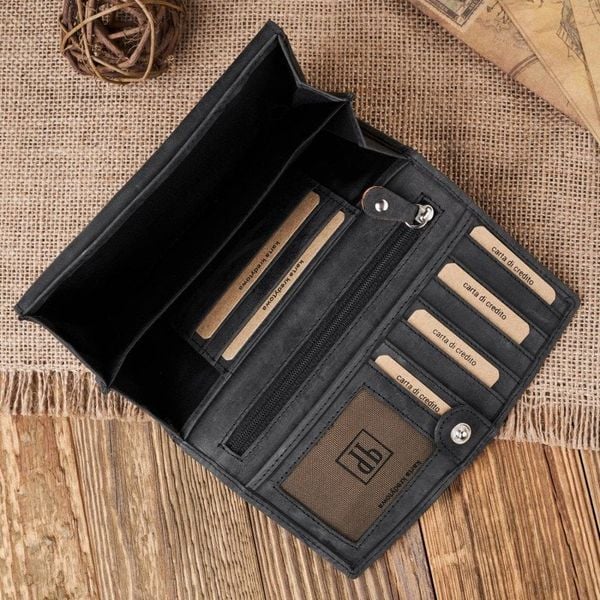 Zestaw prezentowy ZUP-99-BR portfel damski skórzany T-01-BR brelok do kluczy vintage T-85-HBR. Portfele damskie Paolo Peruzzi, bez wzorów. Za 168.93 zł.