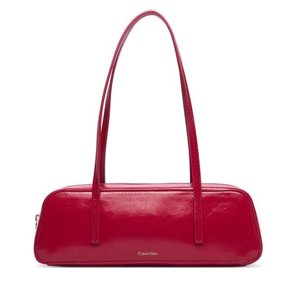 Torebka Calvin Klein. Czerwone torebki do ręki damskie Calvin Klein, bez wzorów, klasyczne, bez dodatków. Za 489.99 zł.