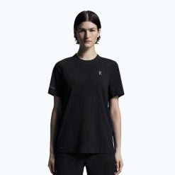 Koszulka treningowa damska On Active-T black. Czarne koszulki sportowe damskie On, m, bez wzorów, ze skóry, bez kołnierzyka, bez ramiączek, na fitness i siłownię. Za 219.99 zł.