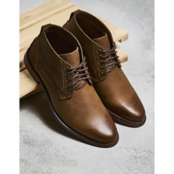 Brązowe Botki Offence. Brązowe botki męskie Born2be, z materiału. Za 64.99 zł.