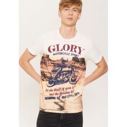 T-shirt z motocyklem - Kremowy. Białe t-shirty męskie House. Za 49.99 zł.