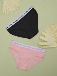 Majtki figi 2 pack - różowy. Czerwone figi damskie Sinsay, l, bez wzorów. Za 12.99 zł.