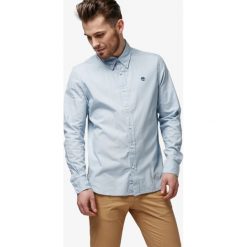Timberland Koszula Ls Milford Solid Oxford Slim , niebieski, rozmiar XXXL. Niebieskie koszule męskie Timberland, m, z aplikacjami, z bawełny, klasyczne, bez kołnierzyka, bez ramiączek. W wyprzedaży za 259.99 zł.