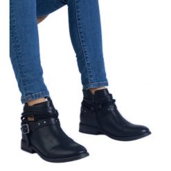 Czarne płaskie botki z wycięciem i klamrą. Czarne botki damskie z jeansu, eleganckie, z okrągłym noskiem, za kostkę, bez obcasa, na płaskiej podeszwie, bez zapięcia. Za 92.85 zł.