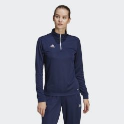 Bluza piłkarska damska Adidas Entrada 22 Training Top. Niebieskie bluzy sportowe damskie Adidas, xl, bez wzorów, bez kaptura, do piłki nożnej. Za 94.10 zł.