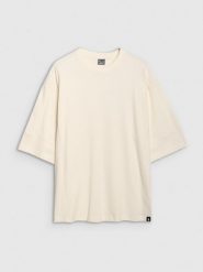 4F T-shirt oversize gładki męski - biały M. Białe koszulki sportowe męskie 4f, m, bez wzorów, z bawełny, bez kołnierzyka, bez ramiączek, do koszykówki. W wyprzedaży za 39.99 zł.