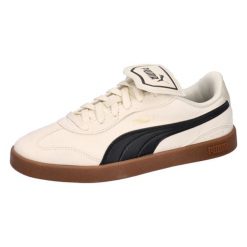 Buty PUMA Club Azura SD Beżowe. Brązowe obuwie sportowe damskie Puma, w ażurowe wzory, z gumy, do piłki nożnej. Za 338.60 zł.