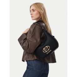 Torebka LOVE MOSCHINO. Czarne torebki do ręki damskie Love Moschino, bez wzorów, klasyczne, bez dodatków. Za 949.99 zł.