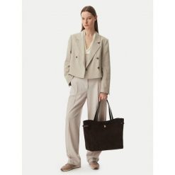 Torebka BOSS. Czarne torebki do ręki damskie Boss, bez wzorów, klasyczne, bez dodatków. Za 679.99 zł.